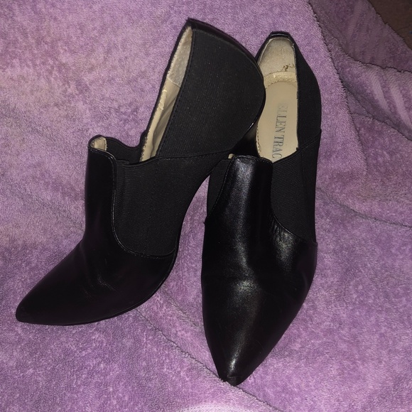 Comfortable Black Leather Sophisticated ankle booties 1920 pointed kitten heels - Picture 4 of 13